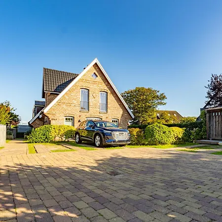 House Two Westerland
