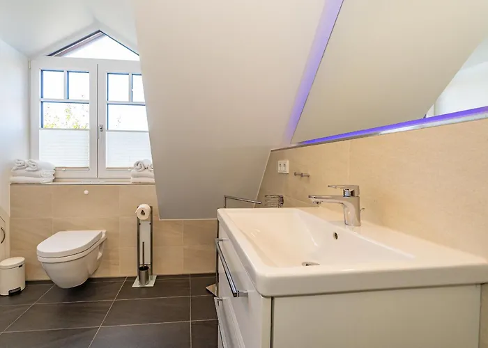 House Two * Westerland